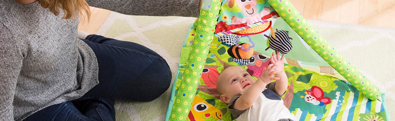 Tomy � Kreatives Baby- und Kinderspielzeug f�r spielerisches Entdecken
