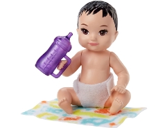 Baby-Puppe und Zubehör 3