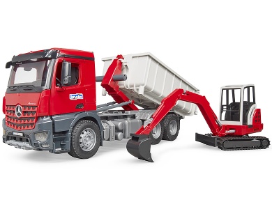 Mercedes Arocs LKW und Schaeff HR16