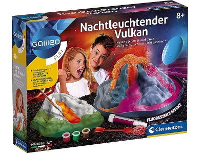 Nachtleuchtender Vulkan