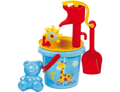 Sandgarnitur mit Wasserpumpe