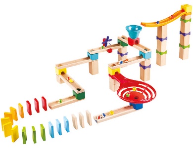 Rasante Murmelbahn mit Domino