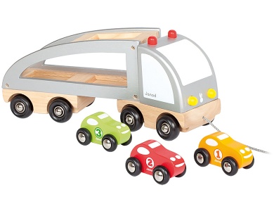 Lastwagen mit Rennwagen