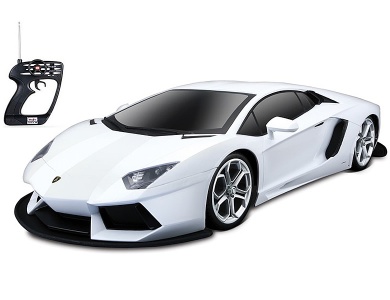 Lamborghini Aventador Weiss
