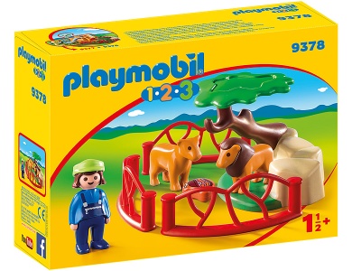Löwengehege 9378