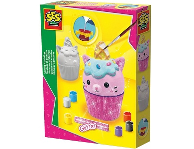 Giessen und Anmalen Kitty Cupcake