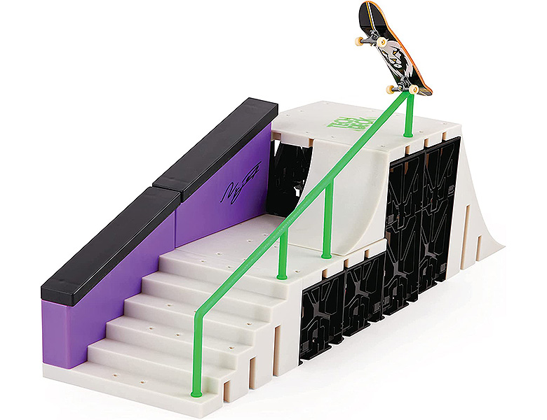 Spin Master Tech Deck Mega Half Pipe XConnect Danny Way